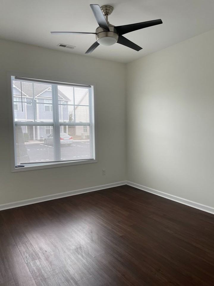 4339 Eleuthera Ln - Photo 7 of 10