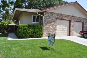 featured image of 442 Fir St