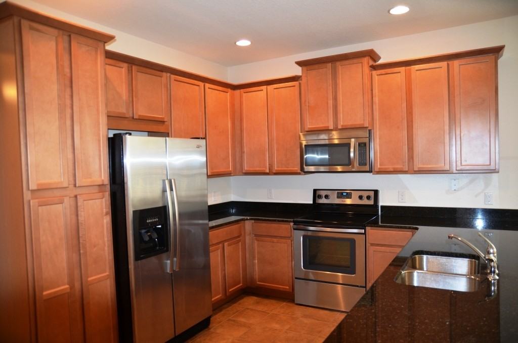7480 Azalea Cove Cir - Photo 4 of 10
