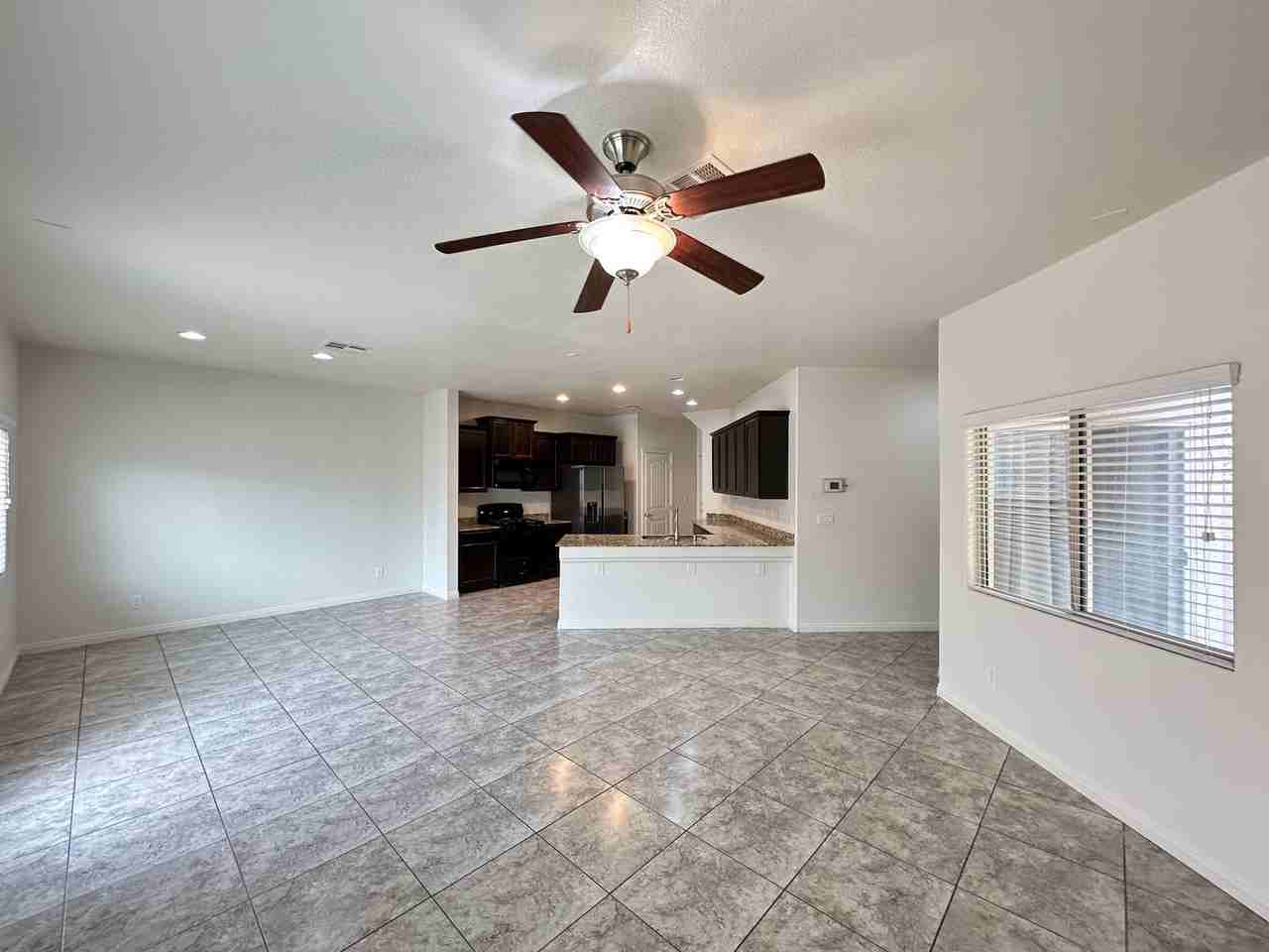 8471 Spirit Vale Ave - Photo 3 of 23