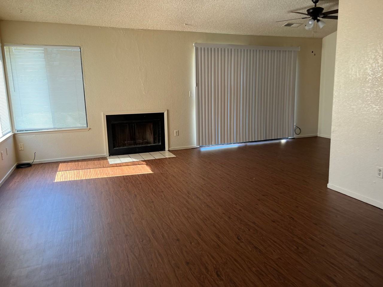 803 E Prospect Ave - Photo 3 of 14