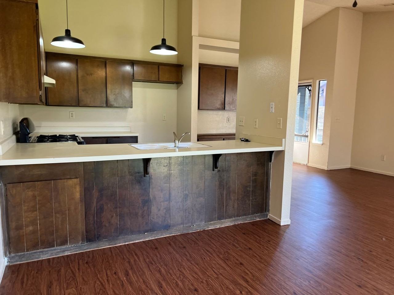 803 E Prospect Ave - Photo 5 of 14
