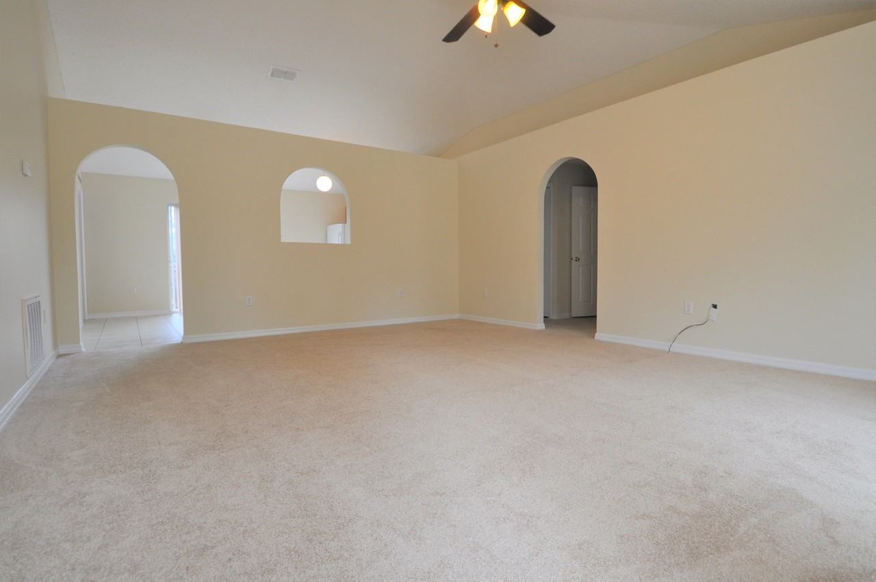 1896 Van Allen Cir - Photo 3 of 11
