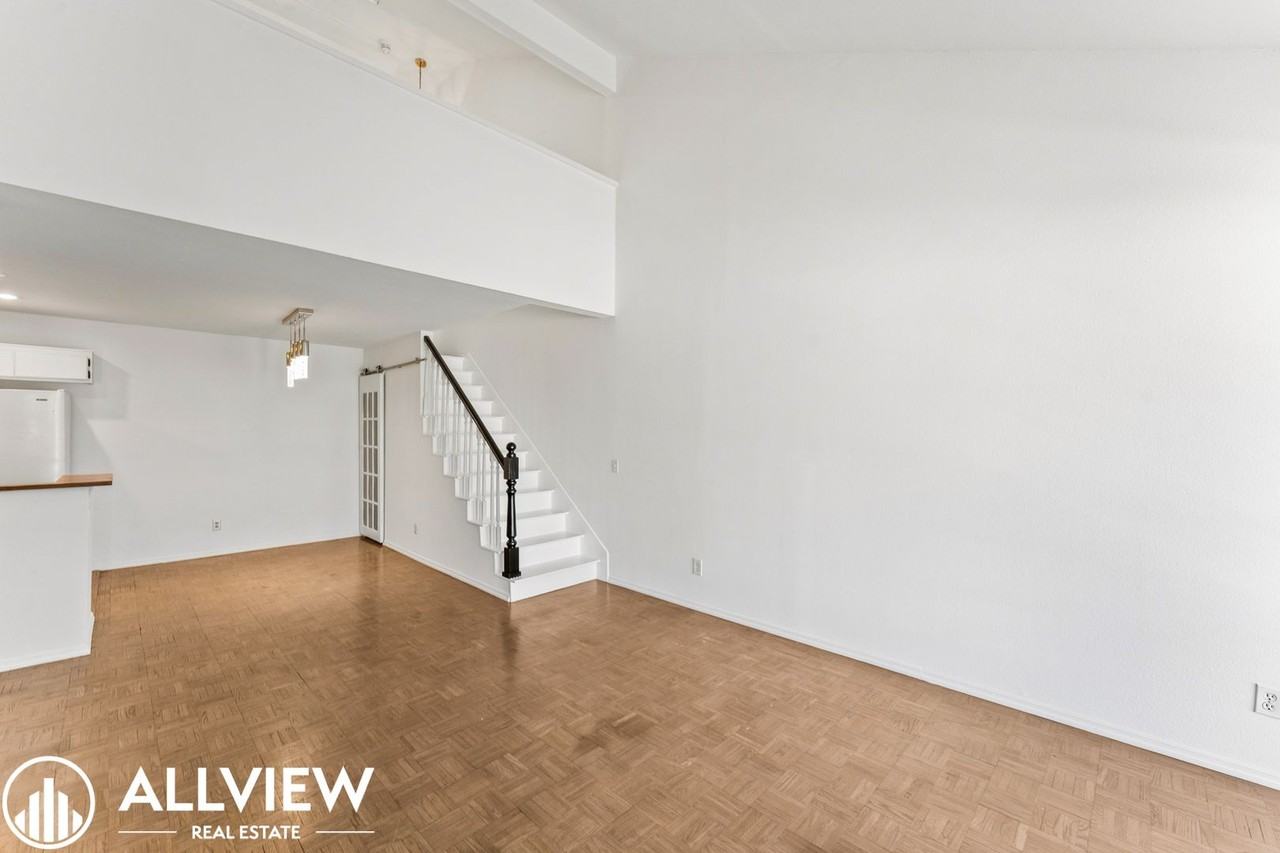 12680 Briarglen Loop - Photo 4 of 28