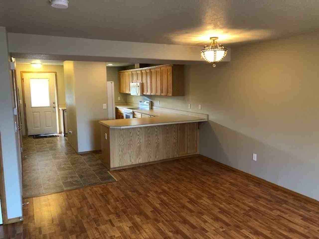 136 Sw Sharon Jane Pl - Photo 2 of 15