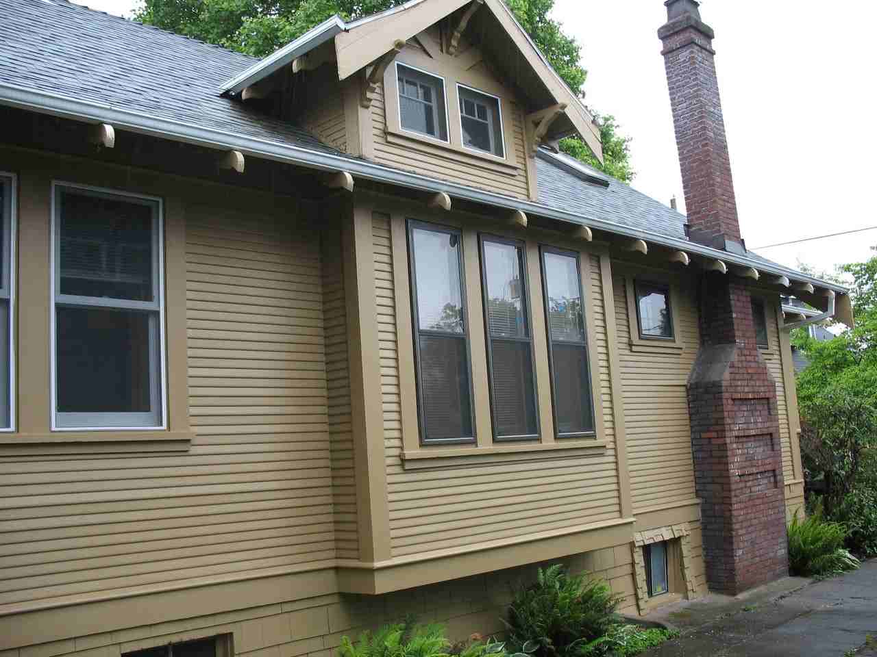 4324 Ne 21st Ave - Photo 3 of 31