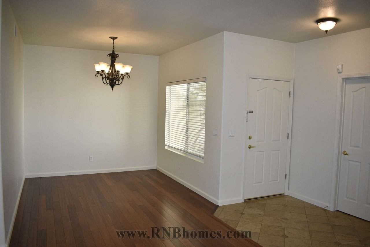 5228 Del Vista Way - Photo 2 of 16