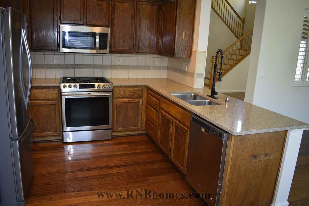 5228 Del Vista Way - Photo 6 of 16
