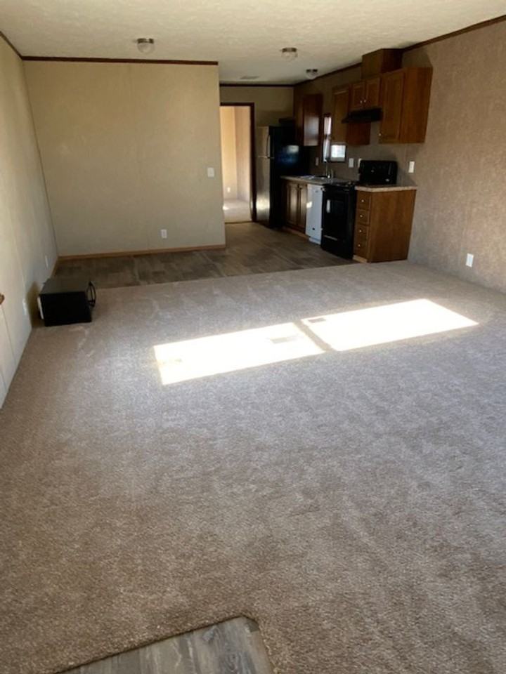 864 Alb Dr - Photo 5 of 9