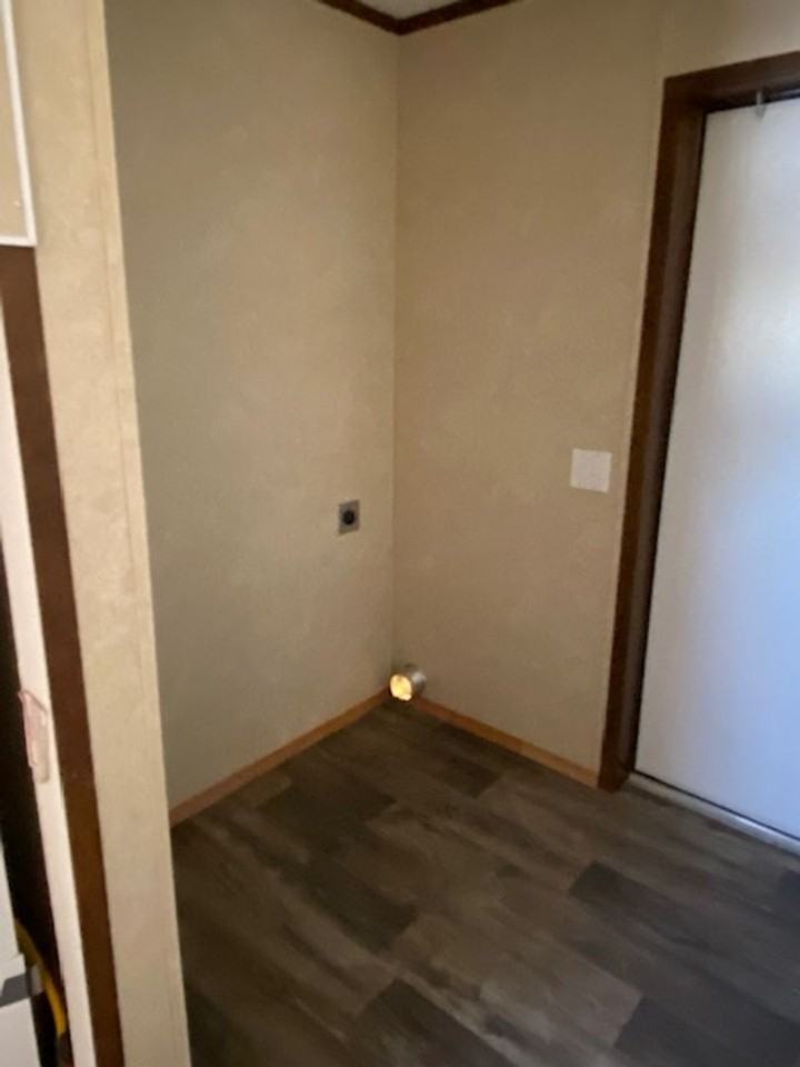 864 Alb Dr - Photo 7 of 9