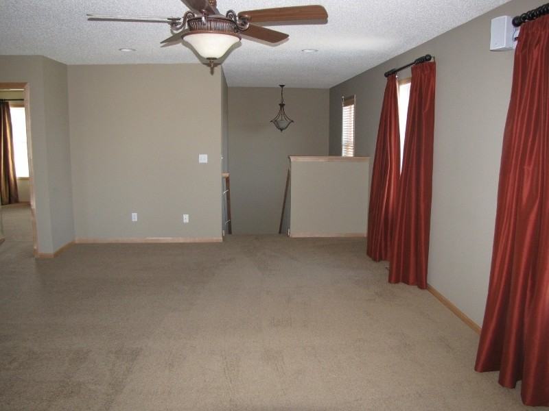 10733 Falling Water Ln #D - Photo 6 of 15
