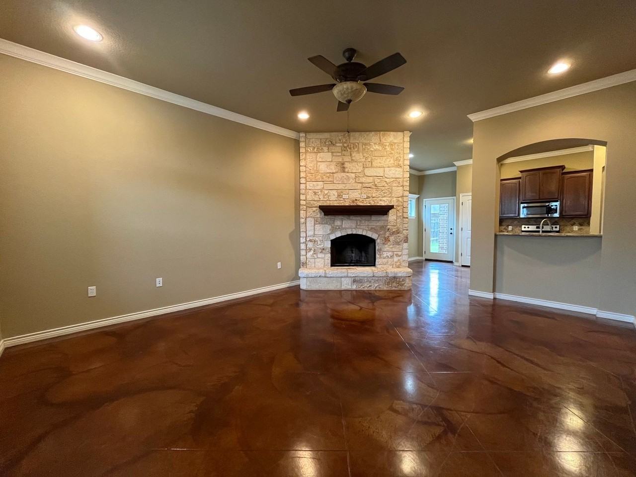3112 Silver Saddle Dr - Photo 3 of 23