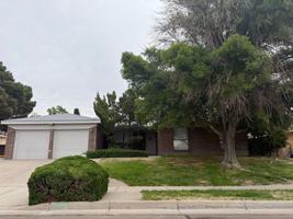 featured image of 5310 Edwards Dr Ne