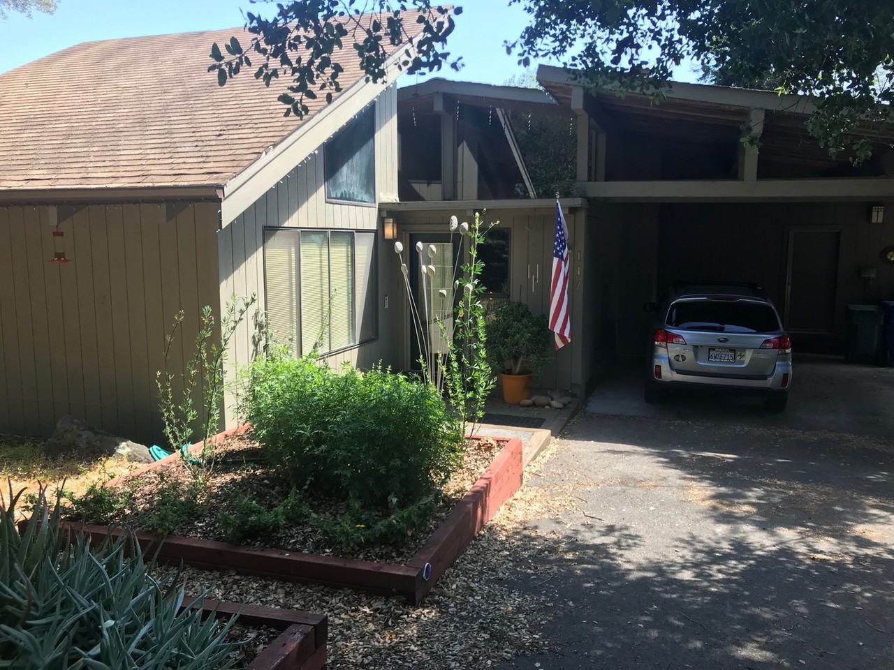 417 Brazil St - Photo 2 of 29