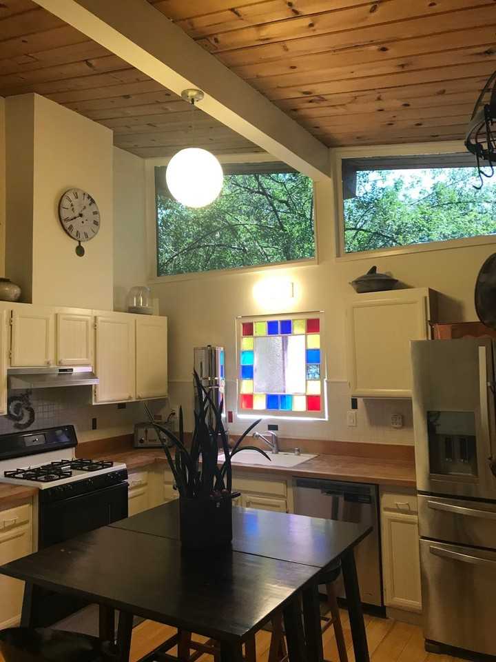 417 Brazil St - Photo 7 of 29