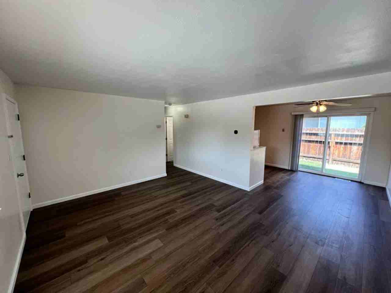 1750 York Way - Photo 3 of 10