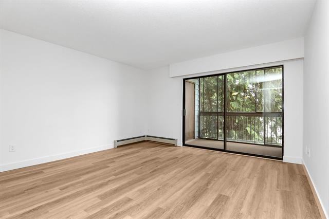 2279 Alameda Court #1 - Photo 4 of 11