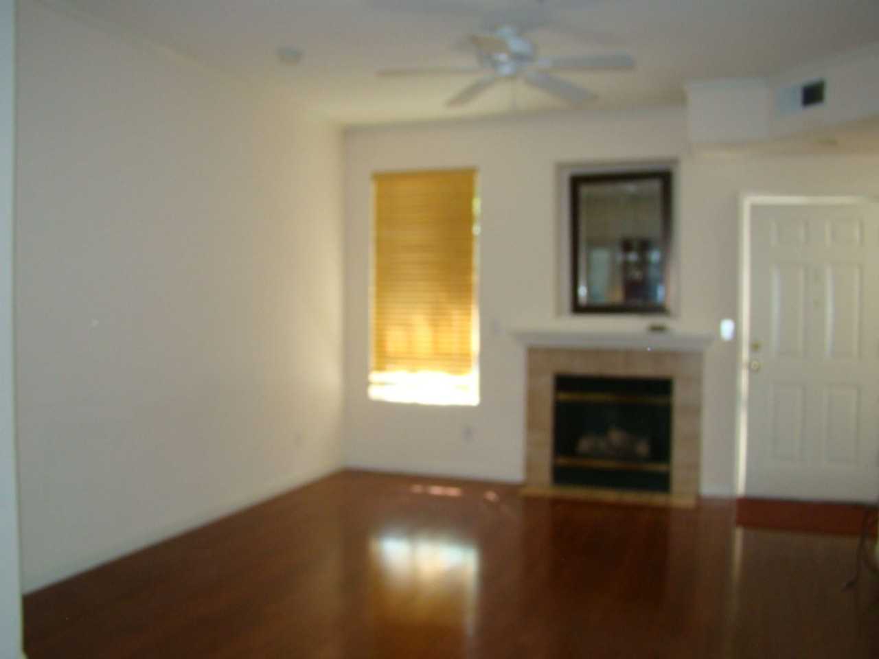 3162 Regency Ave - Photo 2 of 7