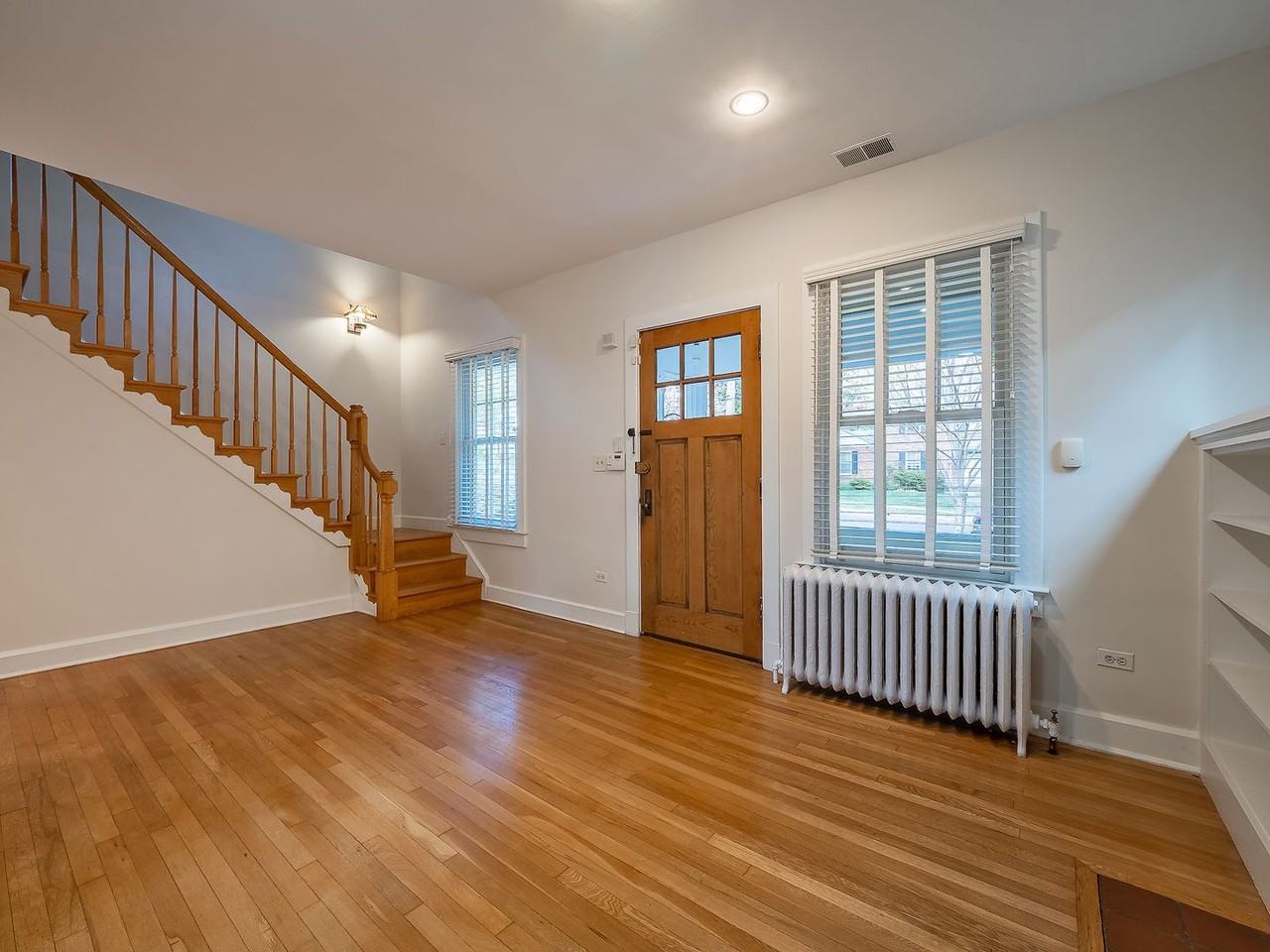 3714 Chesapeake St Nw ##Nw - Photo 7 of 49