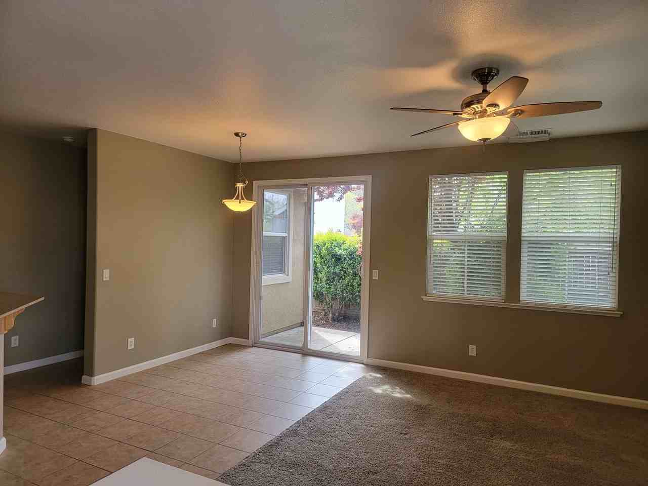 120 Soaring Hawk Ln - Photo 3 of 19