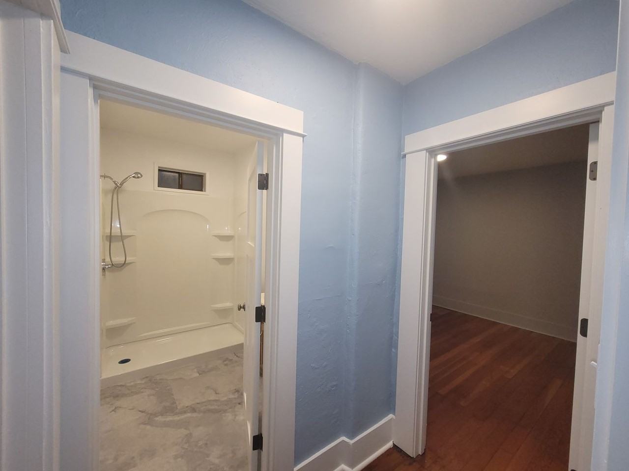 845 W 26th Ave - Photo 4 of 16