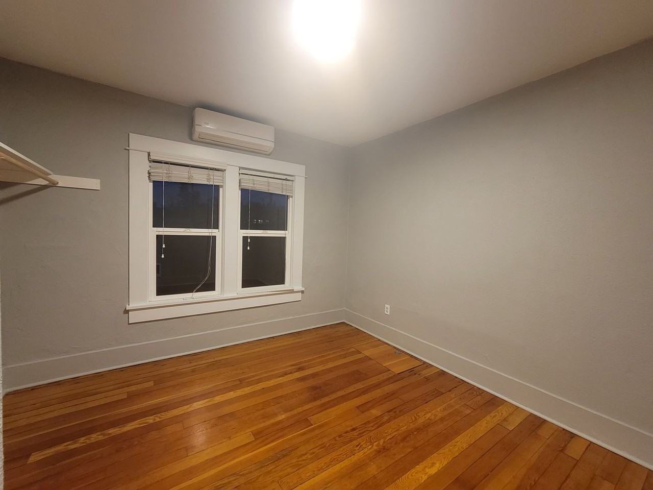 845 W 26th Ave - Photo 5 of 16