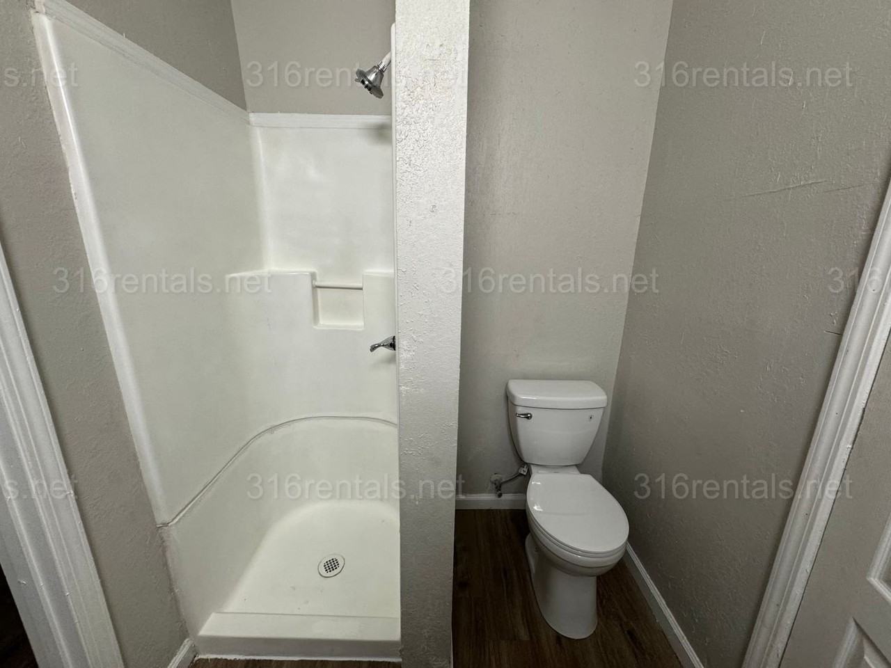 1324 S Emporia Ave - Photo 5 of 12