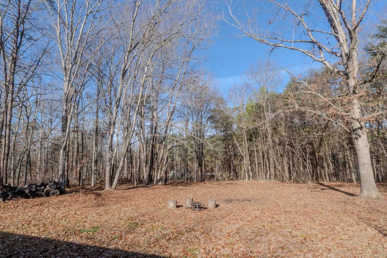 45 Hardware Hills Cir - Photo 2 of 12
