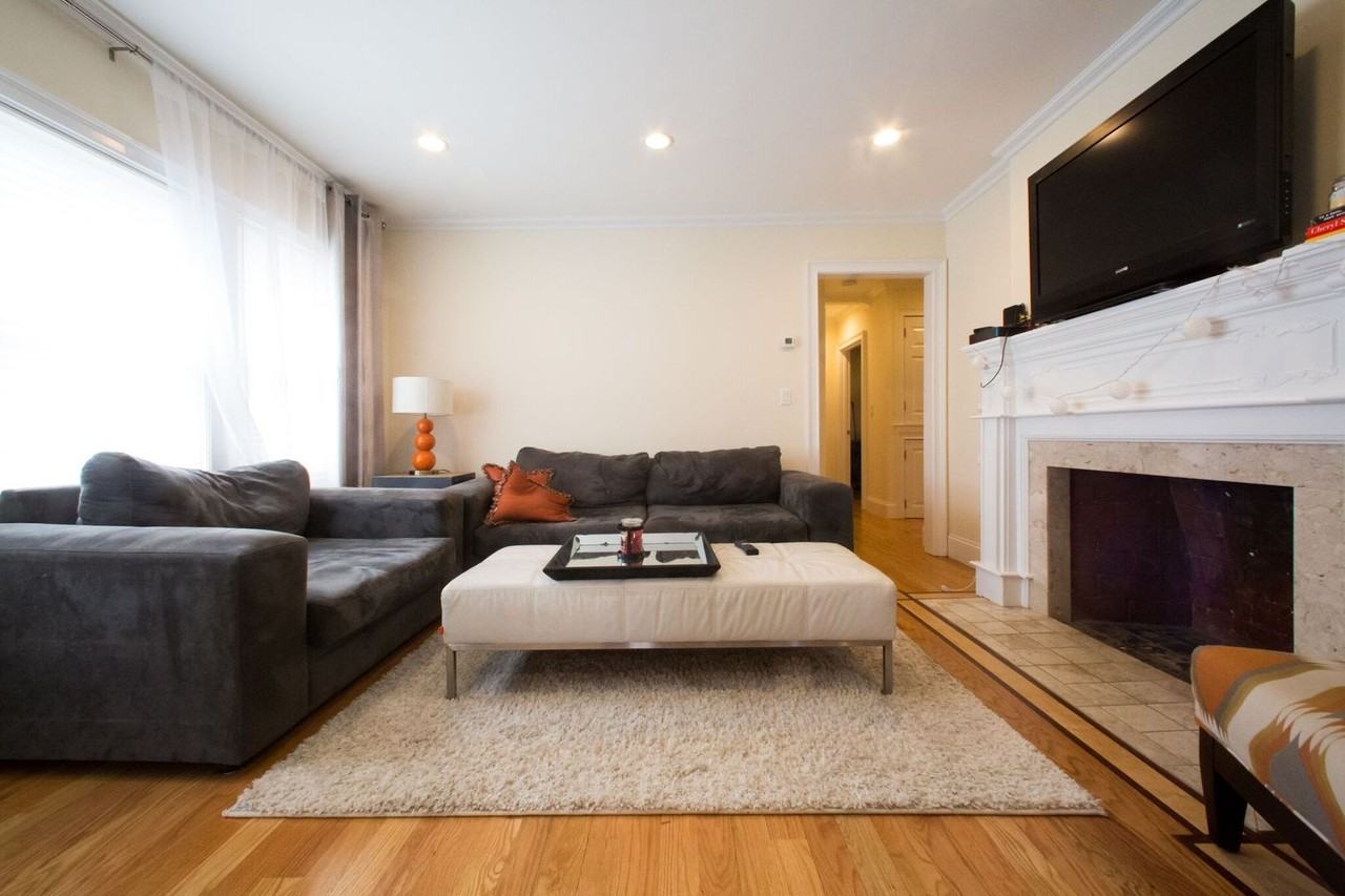 35 Beaconsfield Rd - Photo 4 of 17