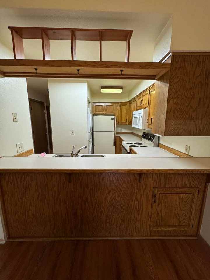 4109 Lynn Dr #110 - Photo 5 of 13