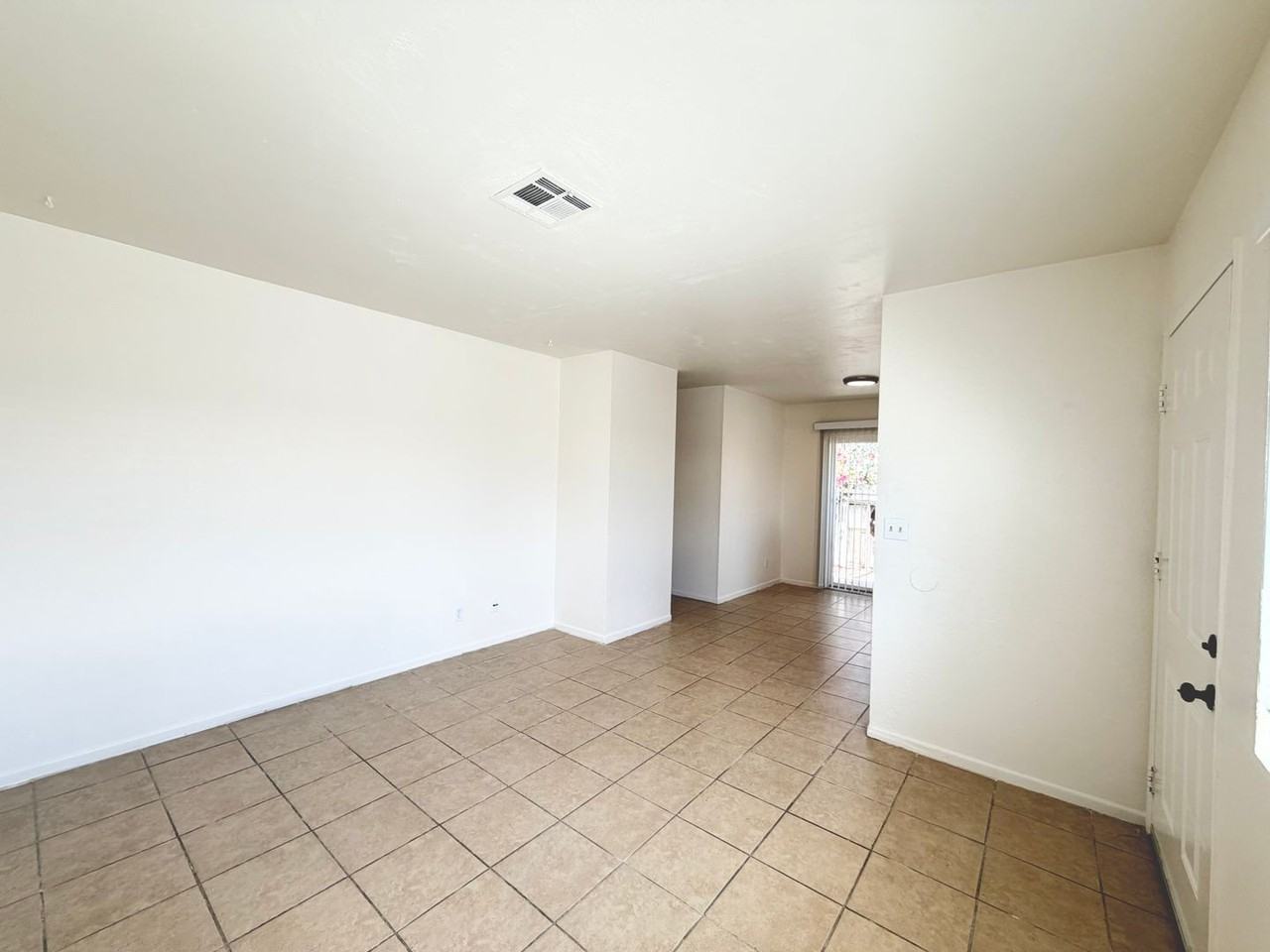 32425 Rancho Vista Dr #A - Photo 5 of 20
