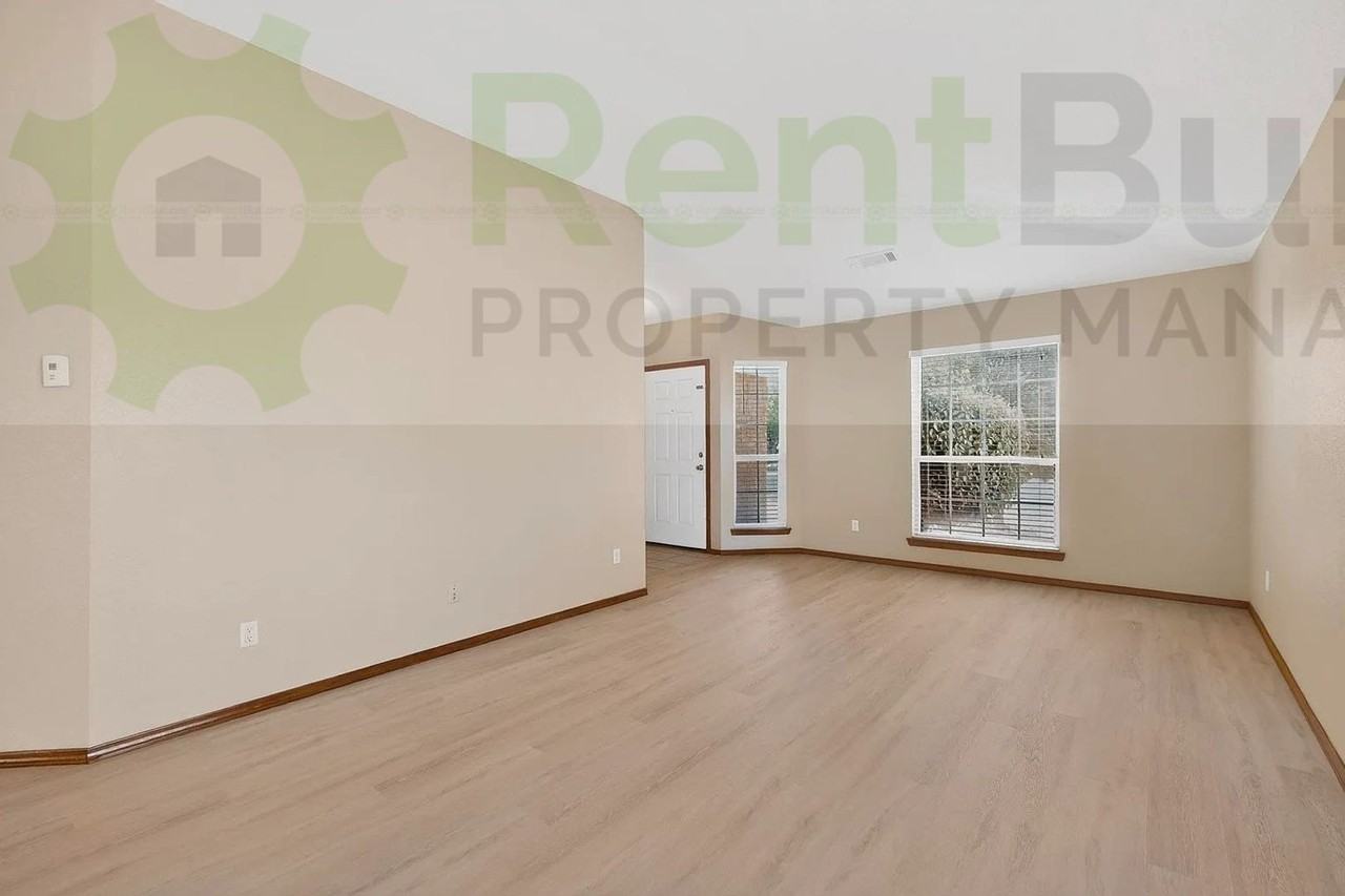 7109 Acton Ct Nw - Photo 5 of 22