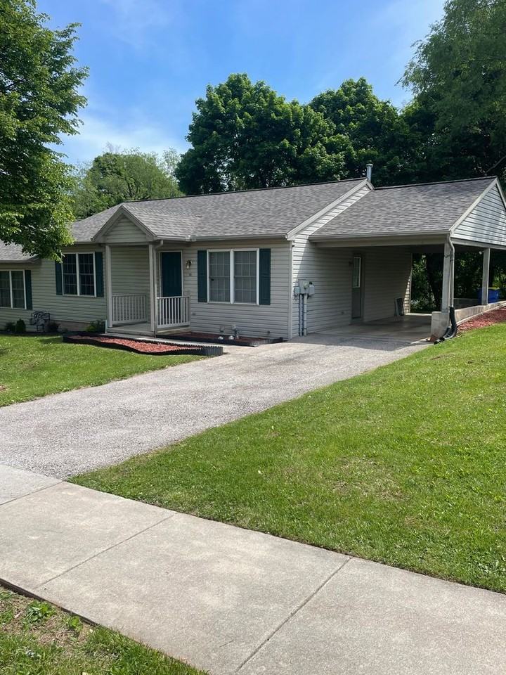 51 N Poplar Ct - Photo 3 of 3