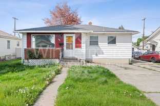 827 E Empire Ave - Photo 1 of 1