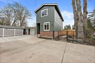 8511 Woodlawn Ave Sw - Photo 1 of 1