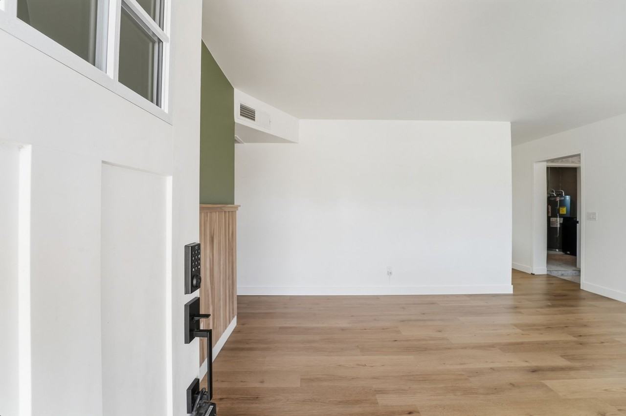9511 E Duncan St - Photo 7 of 40
