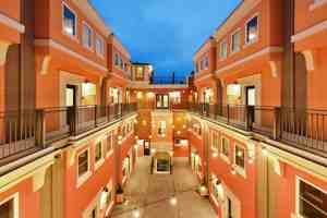 featured image of 364 40th St