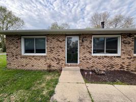 featured image of 401 401 E. Jones St.