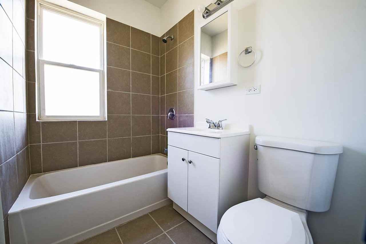 7654 S Marshfield - Photo 2 of 20