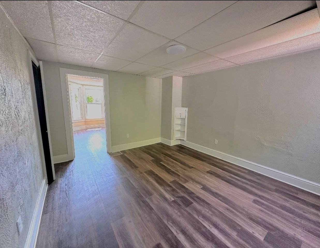 143 Stevens Ave - Photo 6 of 8