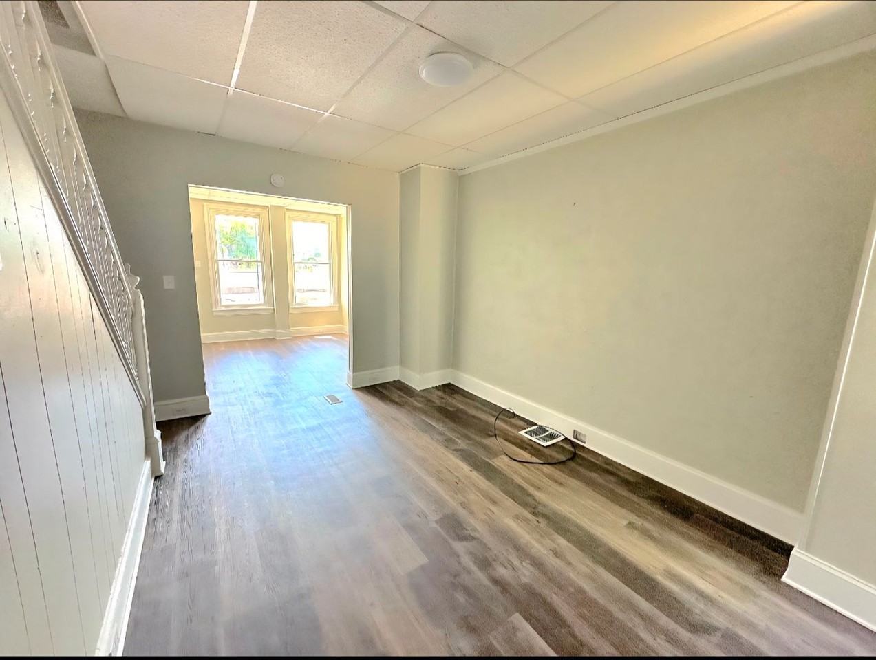143 Stevens Ave - Photo 7 of 8