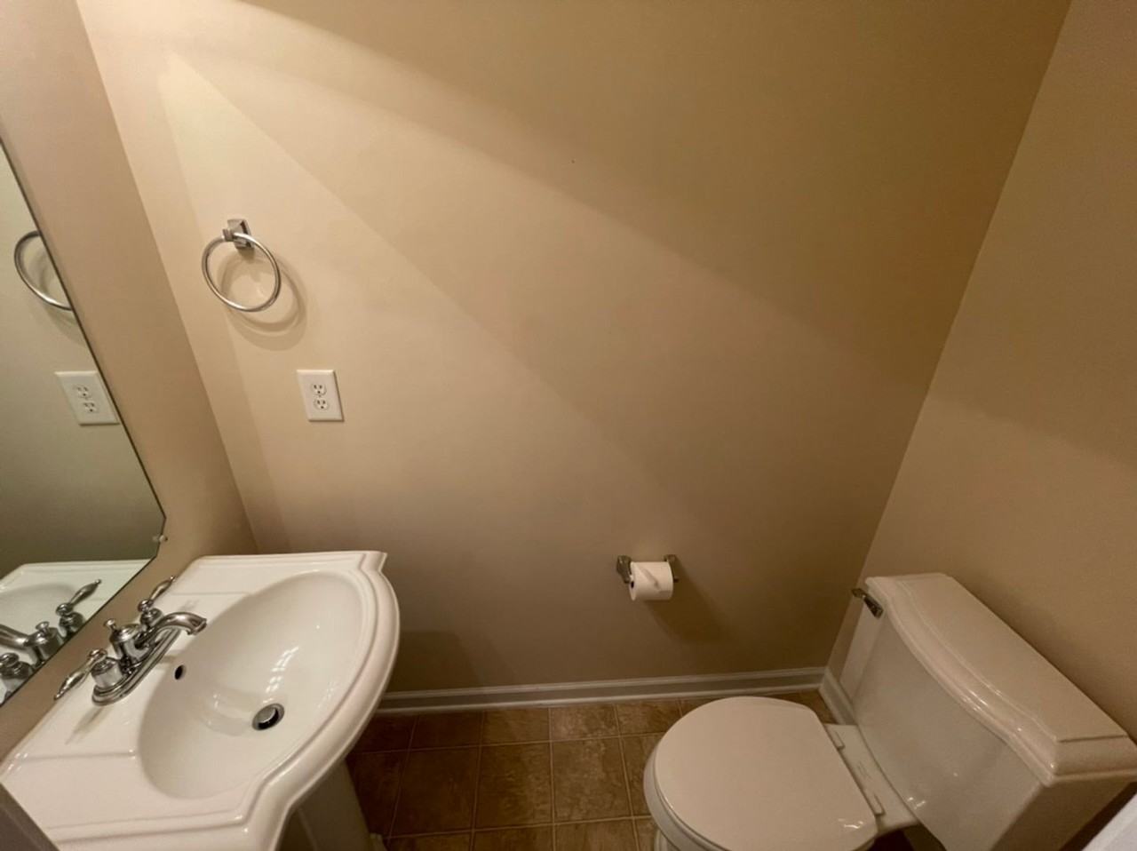 107 Fanwood Ct - Photo 5 of 19