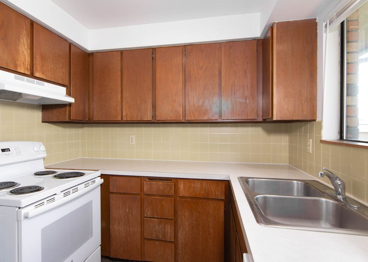2218 W Cleveland Ave - Photo 3 of 16