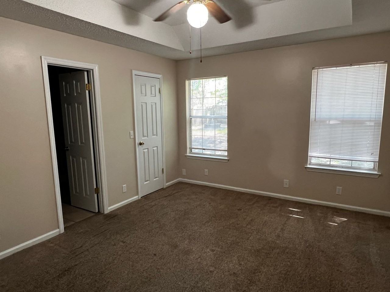 105 Baytree Ct - Photo 5 of 17