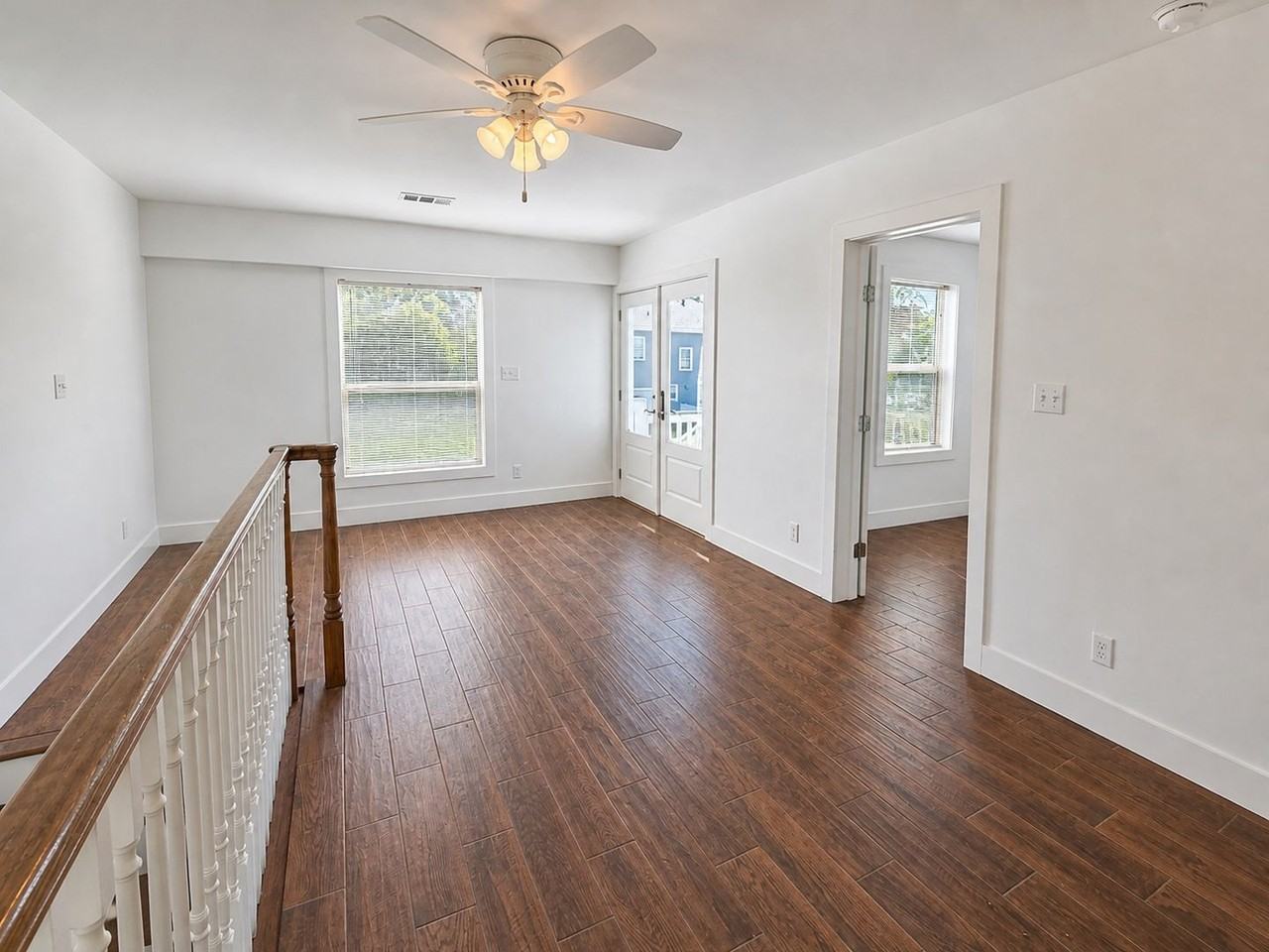 2215 46th St - Photo 6 of 16