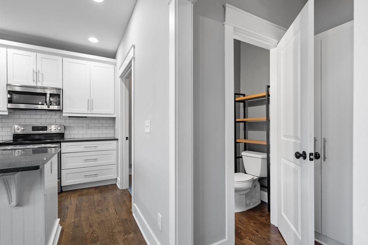 310 Evanston Ave - Photo 7 of 24