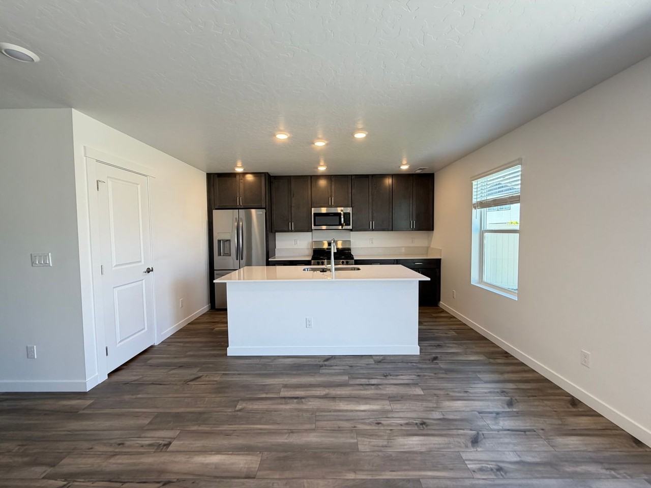 3365 S Tamayo Pl - Photo 2 of 21