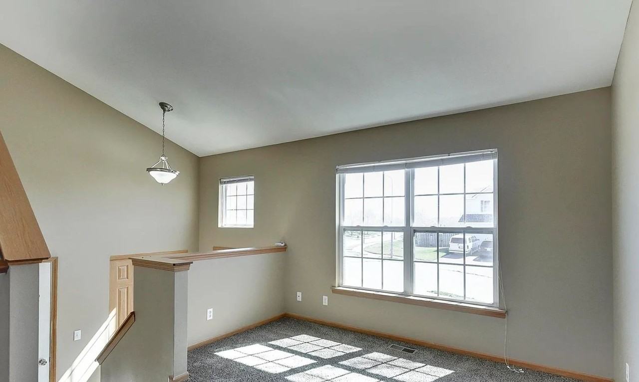 15304 Bondesson St - Photo 2 of 15