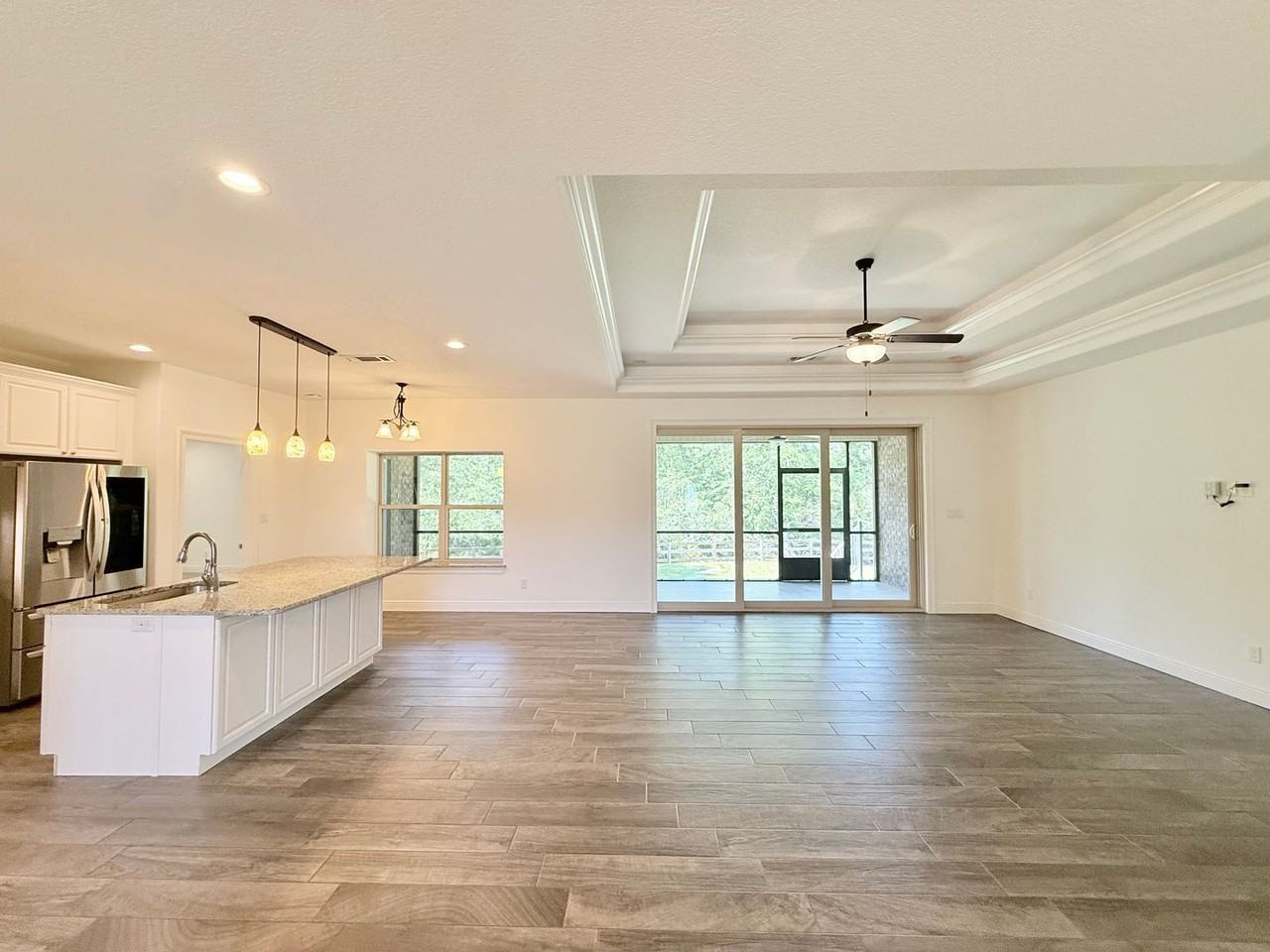 2140 Trevor Cir - Photo 4 of 21