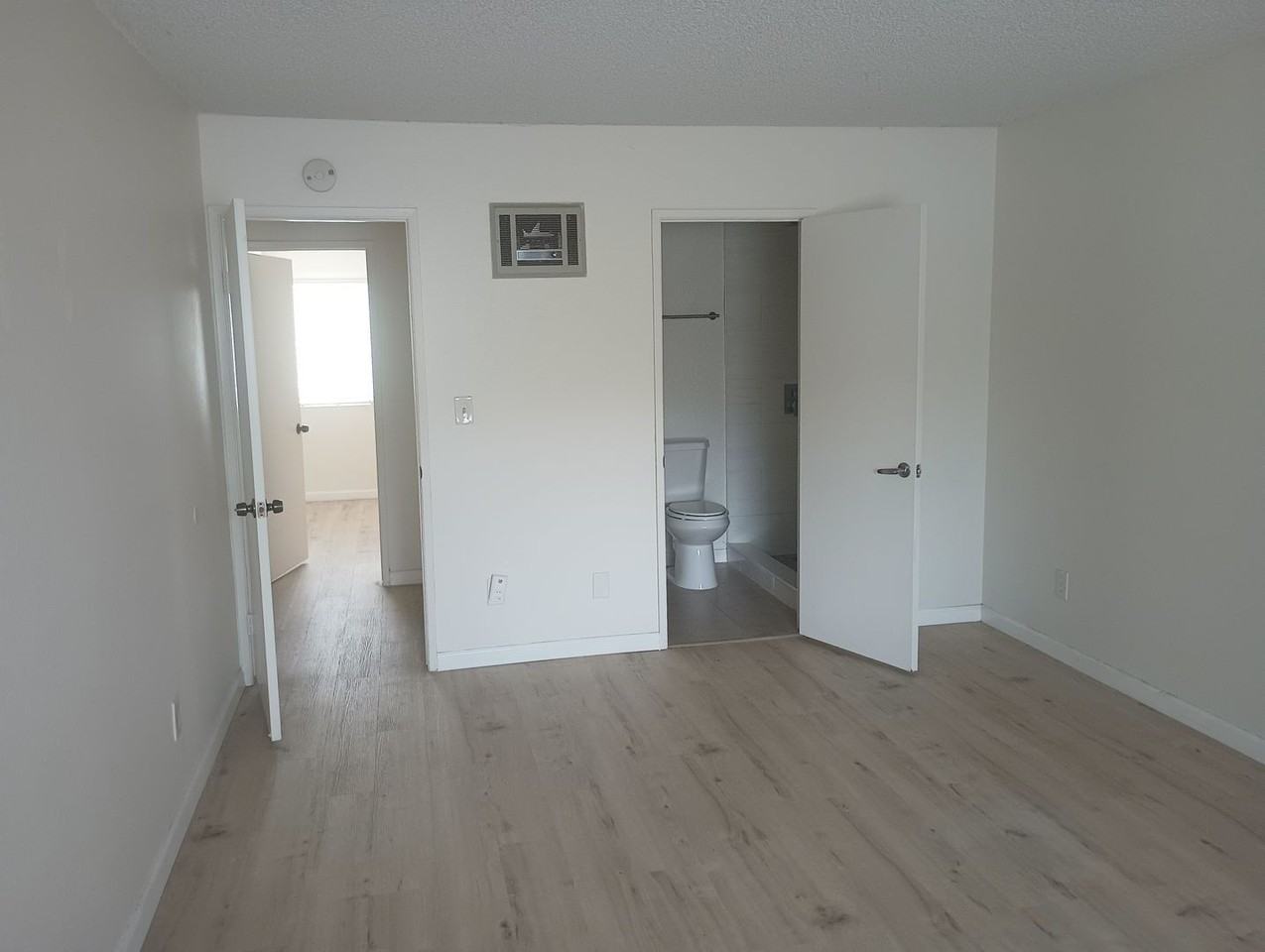 3465 Los Mochis Way - Photo 7 of 16